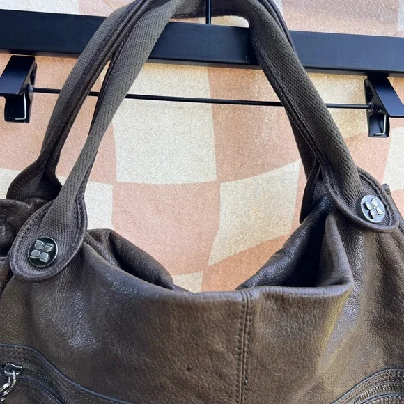 bcbg Maxazria Large Leather Brown Tote Bag - Picture 4 of 10